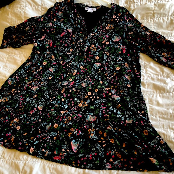 Penningtons Dresses & Skirts - In Every Story Pretty Floral Dress